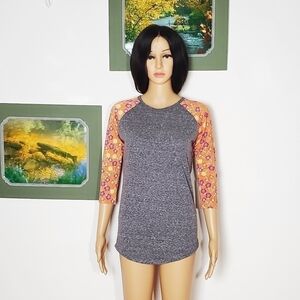 LuLaroe randy 3/4 sleeve t shirt
